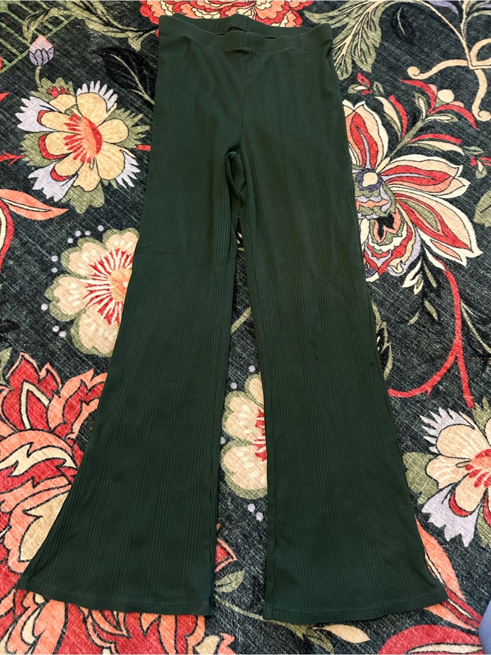 3/$25 🌿 Aerie Ribbed Flare Leggings Dark Green Size M